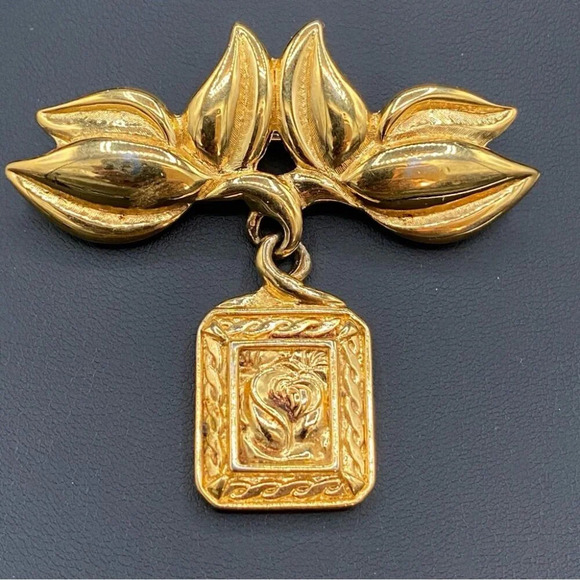 Liz Claiborne LCi Vintage Dangly Gold Tone  Rose Brooch - Picture 1 of 8